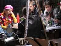 �������