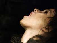 ����� ����