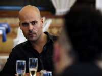 �������