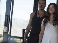 ���� ����