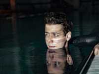 ���� ����