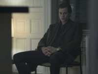 ����-���