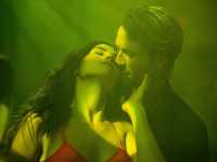 � �� ������