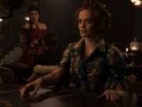 �������